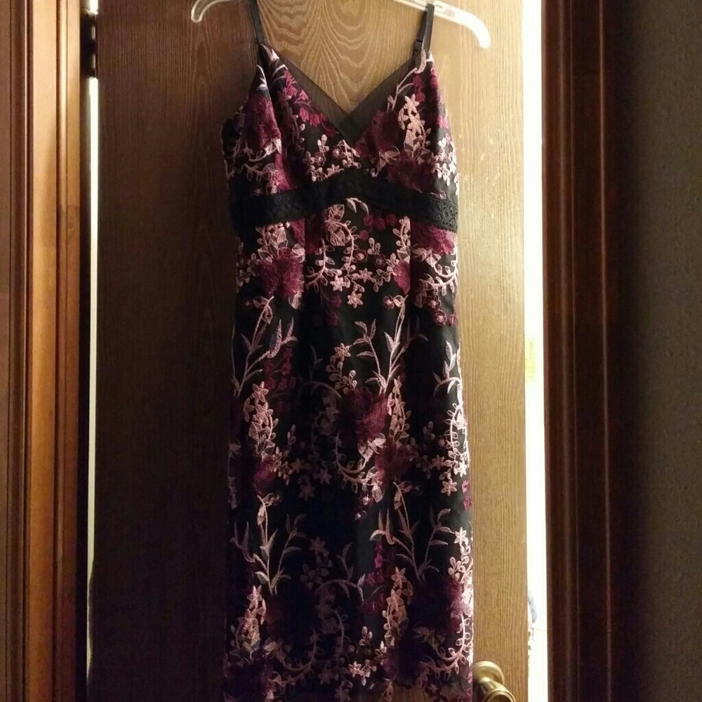 Gorgeous embroidered sheath dress